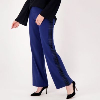 Elevate Your Style: Women with Control Petite Leggings