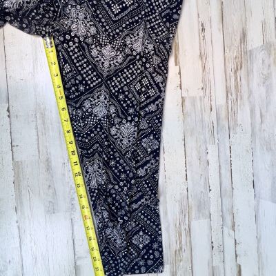 FRENCH LAUNDRY Soft Knit Black & White Capri Leggings Womens Size 2X